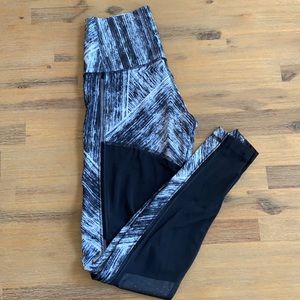 Lululemon graphic mesh leggings